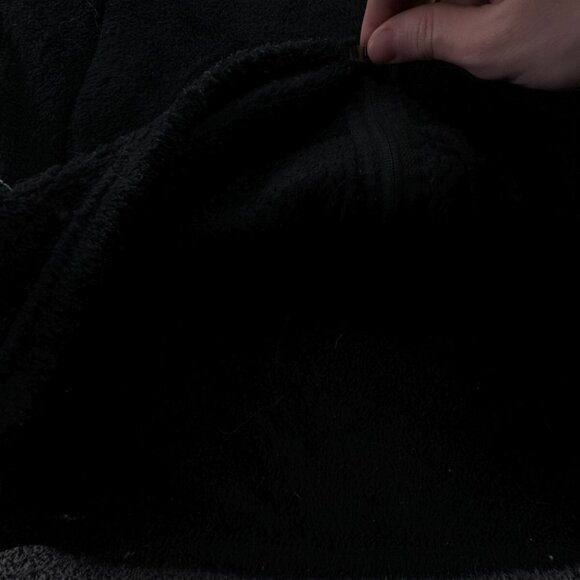 Patagonia Women Jacket Black Full Zip Fuzzy Soft Small USA Made Big Pockets - Picture 9 of 16